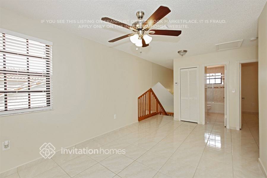 Building Photo - 15155 NW 88th Ct