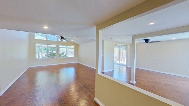Building Photo - 1825 Celeste Ln