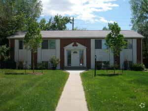 Building Photo - 1460 S Ash St