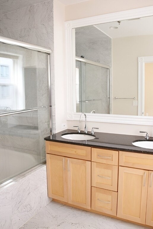 Building Photo - 69 Saint Botolph St