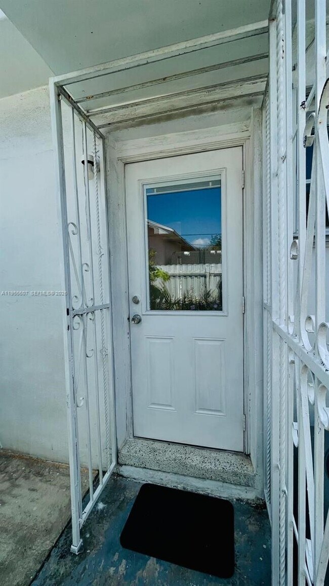 Building Photo - 3667 NW 5th St