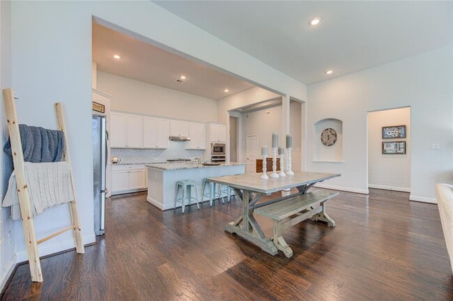 Building Photo - 29323 Sagewood Arbor Ln