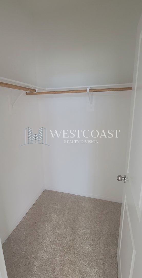 Building Photo - 25134 Sand Wedge Dr