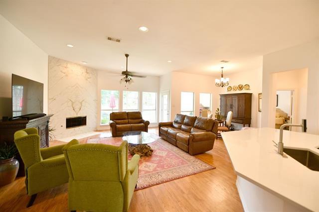 Building Photo - 2505 Spring Hill Ln