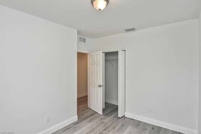 Building Photo - 4 bedroom home!