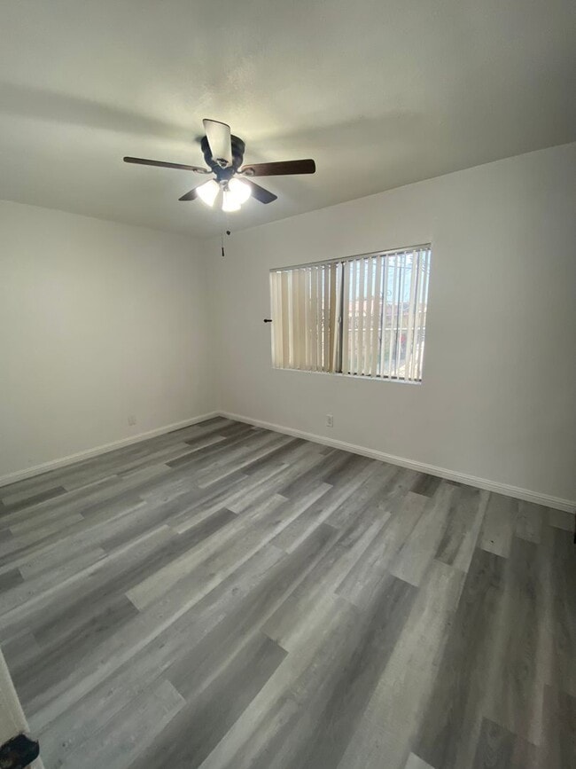 Building Photo - Cute 1 Bedroom ADU perfect for Single or S...