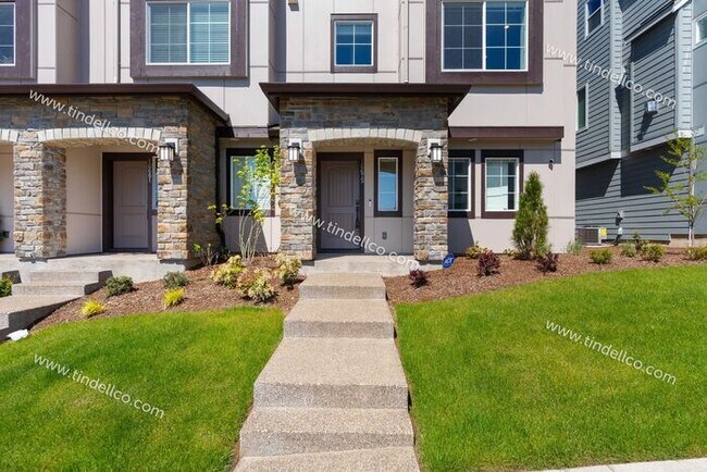 Building Photo - Tigard - River Terrace Town Center,3 Bedroom 2.5 Bathroom Stunner with Covered Patio and Attached...