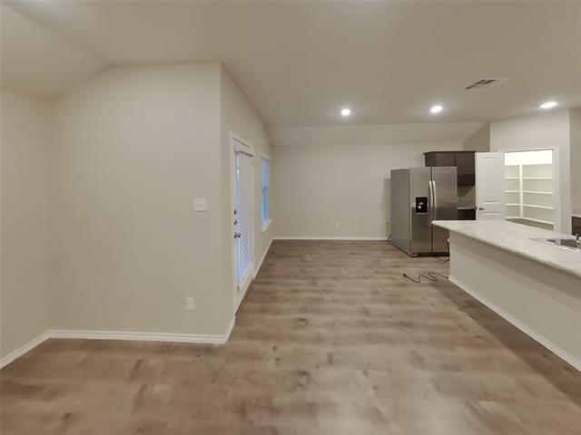 Building Photo - 1904 Strongbark Dr