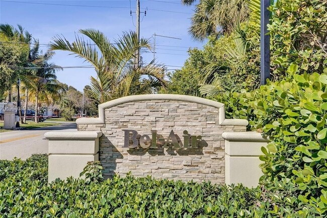 Building Photo - 1673 Bel Air Ave