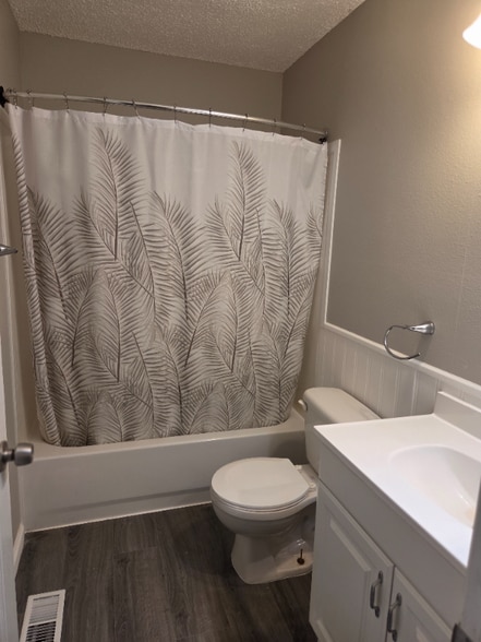 Building Photo - 13354 Hiddencrest Ln