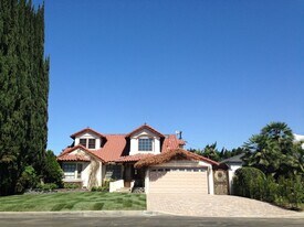 Building Photo - 12707 Califa St