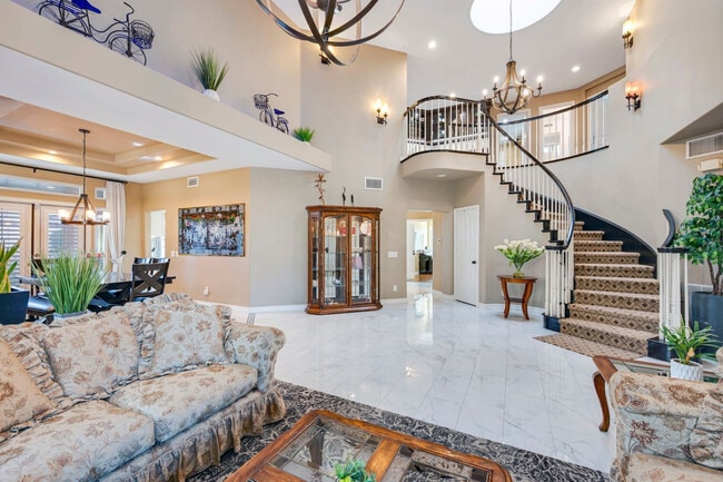 Building Photo - 9598 Naples Dr
