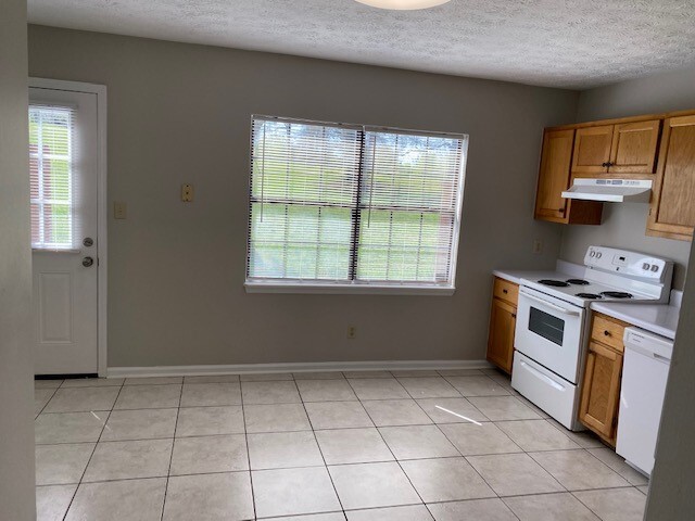 Building Photo - 57 Vocational Dr