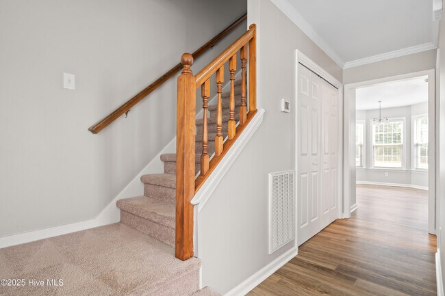 Building Photo - 111 Rockford Ct