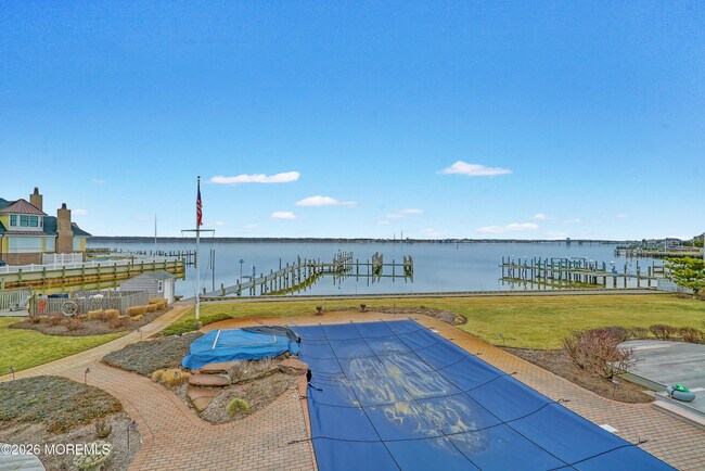 Building Photo - 1552 Runyon Ln