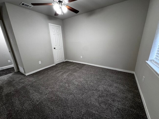 Building Photo - 1311 Alpine Dr