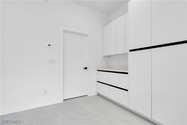 Building Photo - 2700 42nd St W