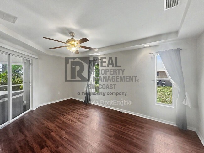 Building Photo - 2117 NE 40th St