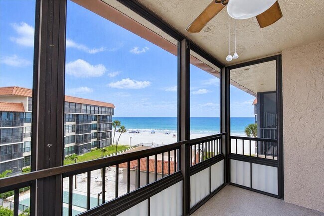 Building Photo - 17580 Gulf Blvd