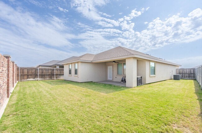 Building Photo - 3611 El Cajon Ave