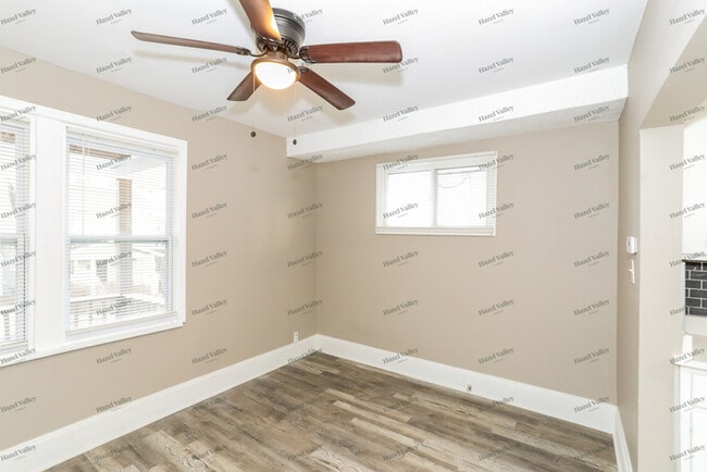 Building Photo - 1709 Wyoming Ave