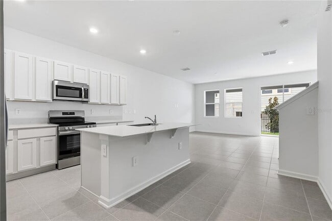 Building Photo - 3238 Watts Ter