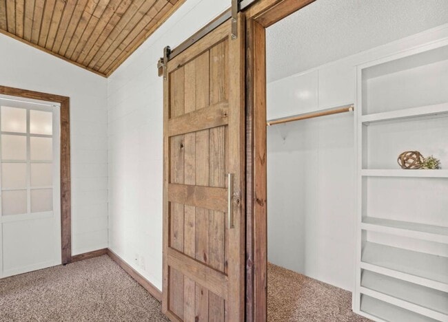 Building Photo - 4747 Port Arthur Ave