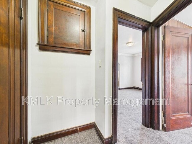 Building Photo - 918 Peckham St