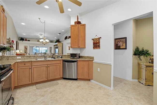 Building Photo - 10260 Heritage Bay Blvd