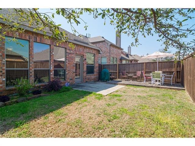 Building Photo - 2617 Independence Dr