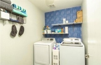 Building Photo - 5713 Silver Screen Dr