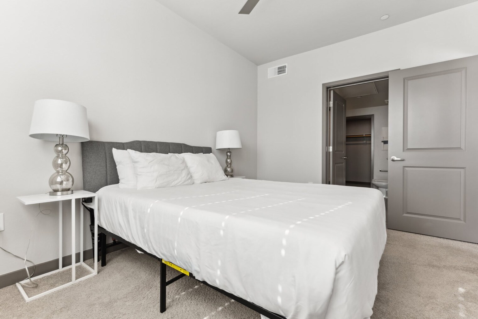 Building Photo - 400 N 2nd Ave