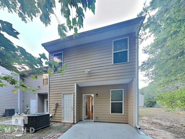 Building Photo - 2650 Parrish Ct