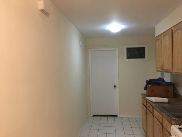 Building Photo - 9 STREET