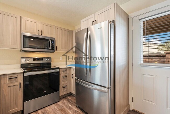 Building Photo - Beautiful Brand New Custom Craftsman Home ...