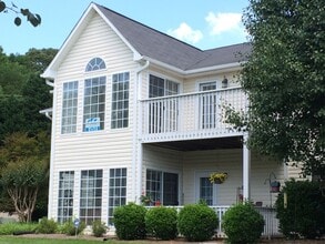 Building Photo - FOR RENT CLEMMONS!!