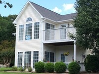 Building Photo - FOR RENT CLEMMONS!!