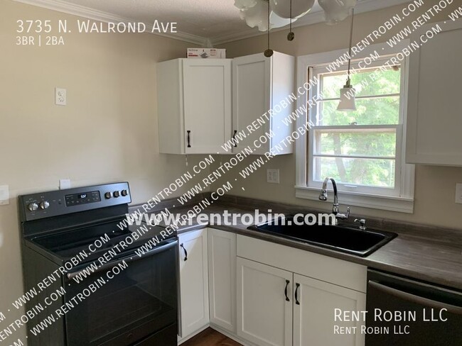Building Photo - 3735 N Walrond Ave