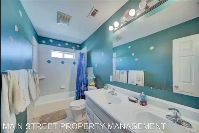 Building Photo - 6 br, 5 bath House - 24450 Malaga Rd