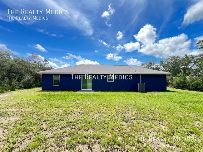 Building Photo - 2839 SW 165th Pl