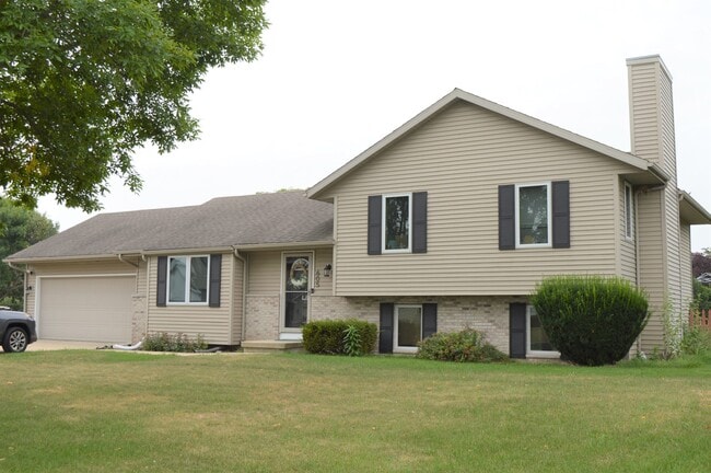 Building Photo - 605 Ruxton Ridge Dr