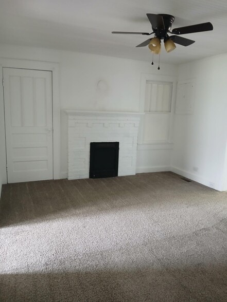 Building Photo - 1937 Trinity Church Rd