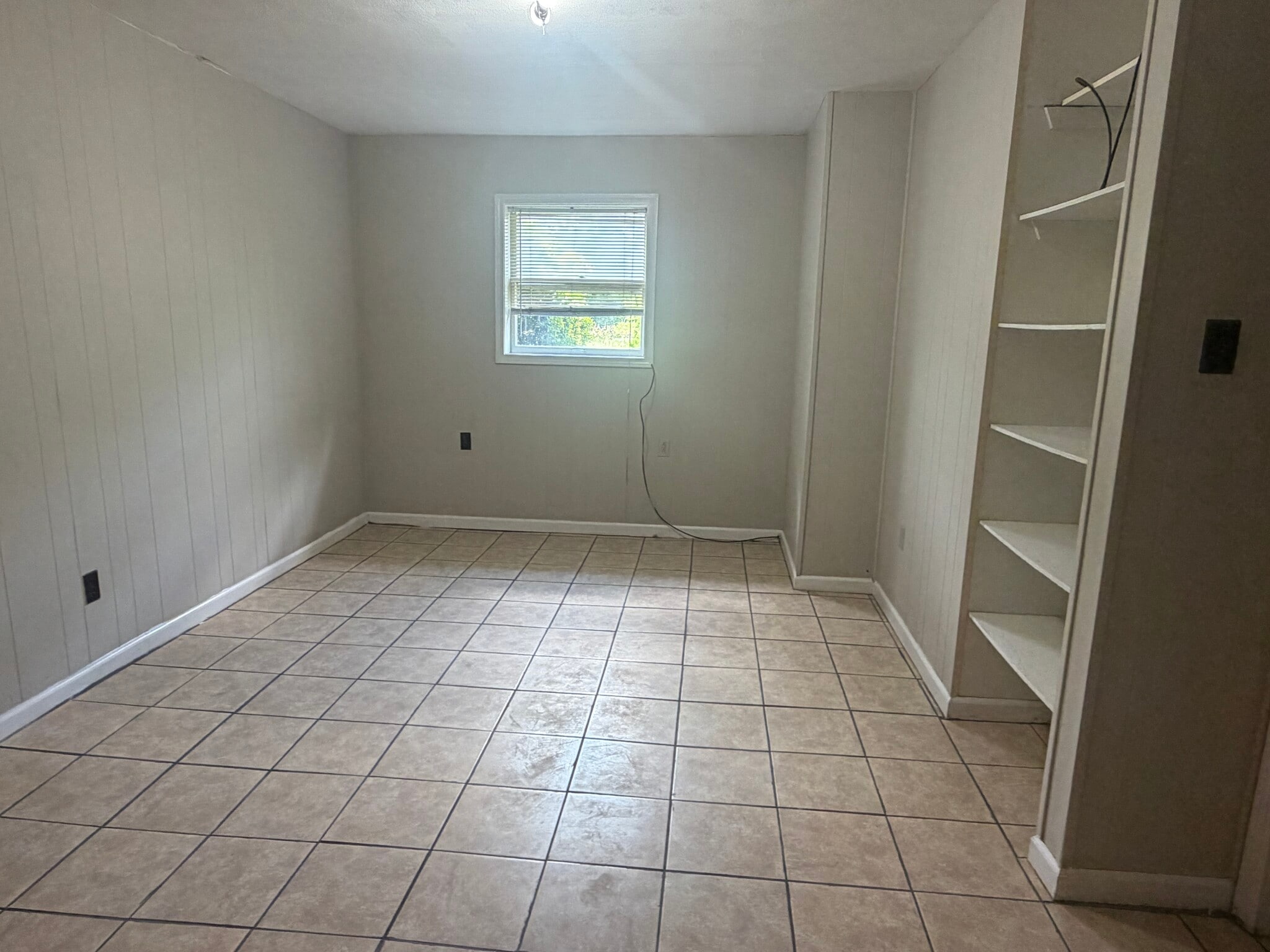 Building Photo - 3056 Dale Hollow Dr
