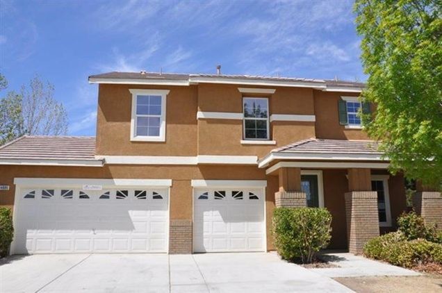 Building Photo - 14886 Shetland Ct