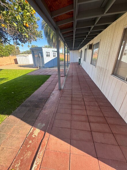 Building Photo - 3410 E Shaw Butte Dr