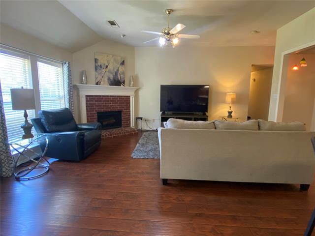Building Photo - 2324 Treyburn Ct
