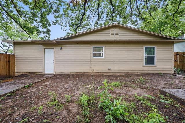 Building Photo - 1201 Park Dr