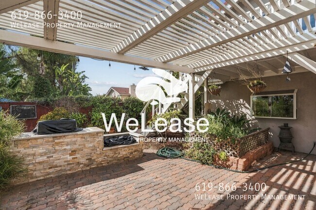 Building Photo - 9165 Meadowrun Pl