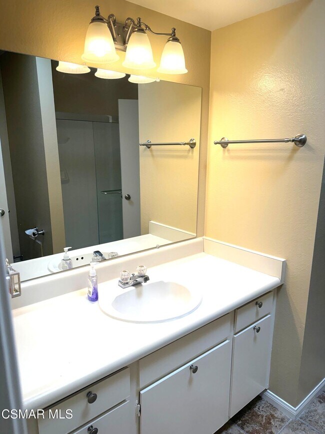 Building Photo - 3620 Summershore Ln