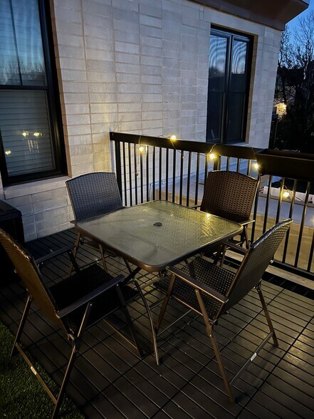 Building Photo - 418 McGrath Hwy